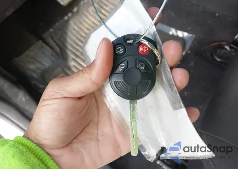 2016 Ford Focus S z USA, uszkodzony, nr VIN 1FADP3E29GL345695